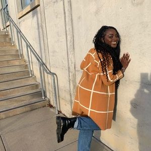 Meet your Posher, Fatima